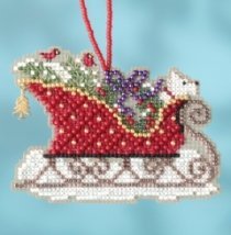 Набір для вишивання "Evergreen Sleigh//Вічнозелені санчата" Mill Hill MH161734