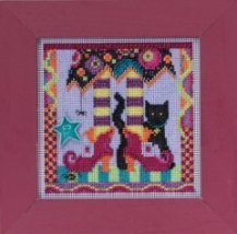 Набір для вишивання "Magic Shoes//Чарівне взуття" Mill Hill MH145201