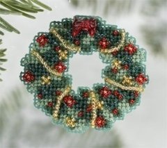 Набір для вишивання "Holly Wreath//Вінок падуба" Mill Hill