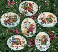 Набір для вишивання хрестиком "Грайливий сніговик//Playful Snowmen Ornaments" DIMENSIONS 08828