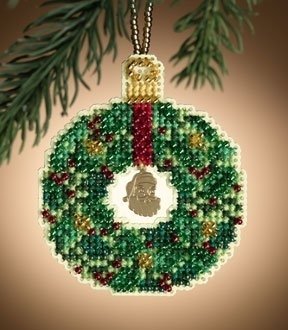 Набор для вышивания "Emerald Wreath//Изумрудный венок" Mill Hill MH161305