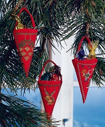 Набір для вишивання "Різдвяні торбинки (X-mas bags red)" PERMIN